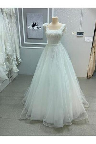 Wedding Dress 823010335